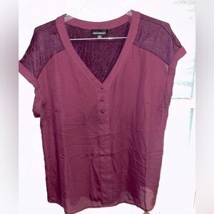 Plum tunic with poly front and knit back
